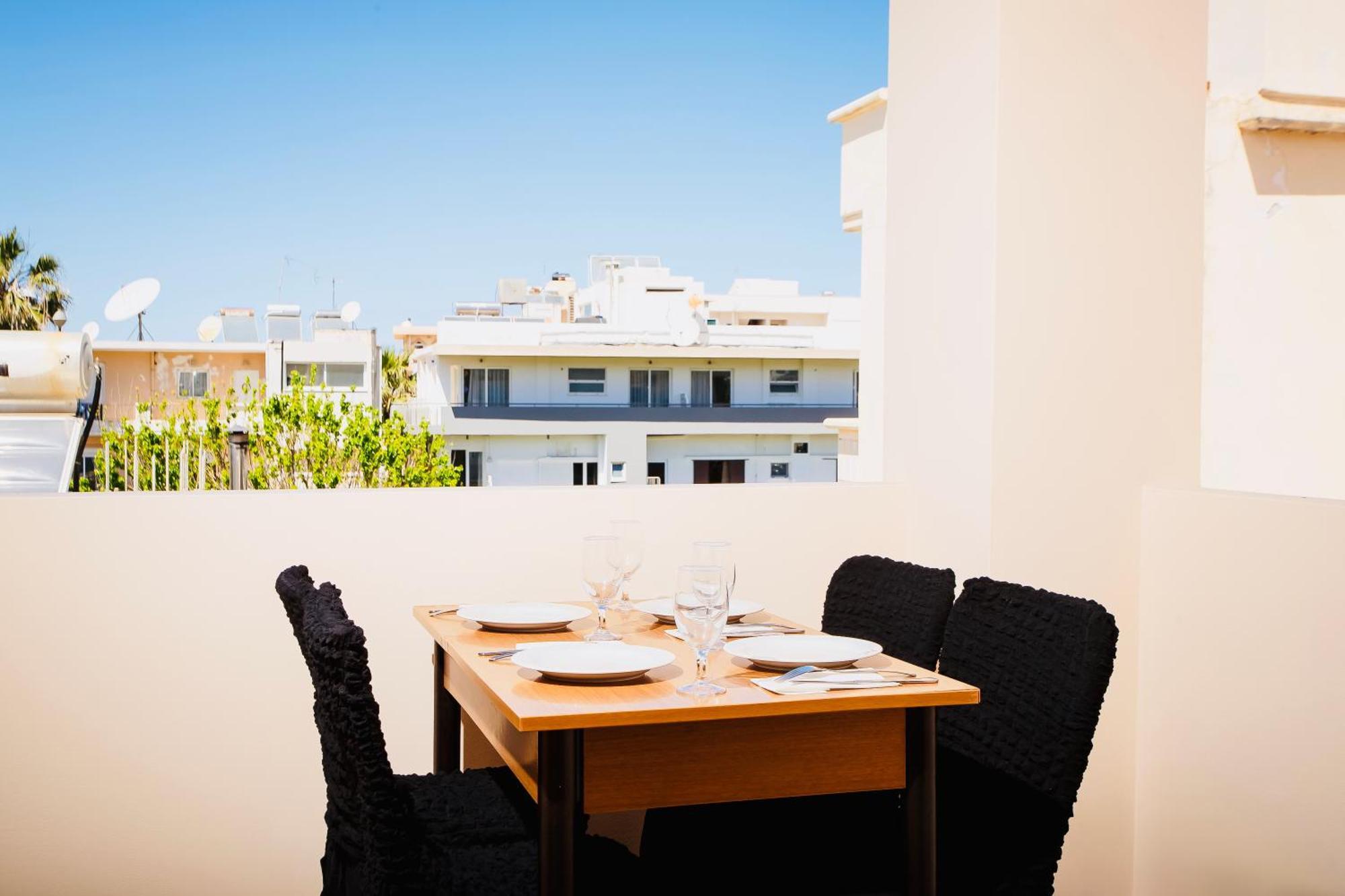 Pearl Seaside Cozy Apartments La Canea Exterior foto