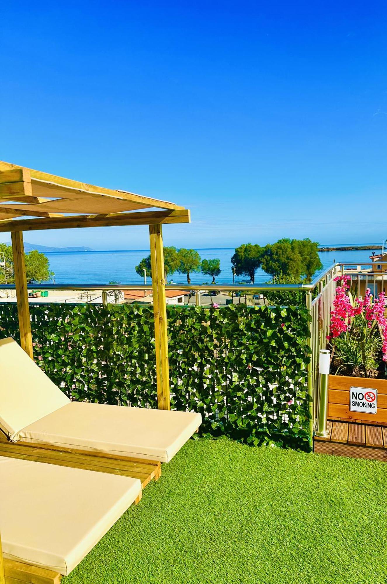 Pearl Seaside Cozy Apartments La Canea Exterior foto